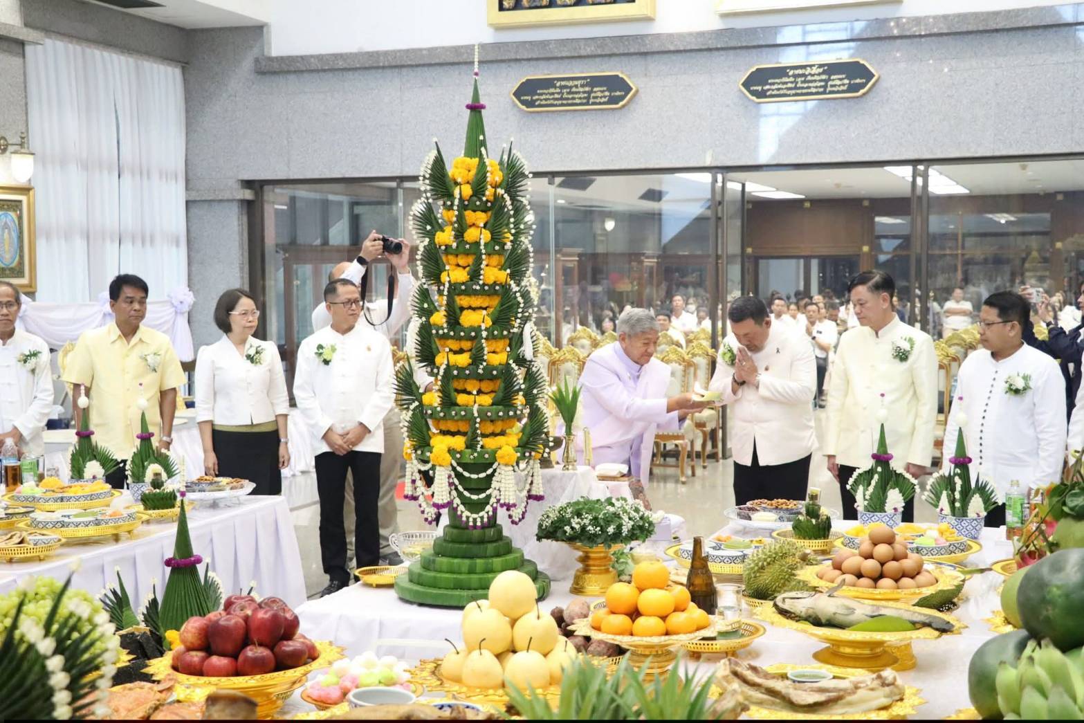 title - ศูนย์ส่งเสริมและพัฒนาอาชีพเสริมนอกภาคการเกษตร โดย สำนักงานการปฏิรูปที่ดินเพื่อเกษตรกรรม จัดโครงการพัฒนาบุคลากรเพื่อเพิ่มประสิทธิภาพการดำเนินงานด้านศิลปหัตถกรรม กิจกรรมไหว้ครูช่าง ณ ชั้น 2 อาคารพระมิ่งขวัญ ศูนย์ส่งเสริมและพัฒนาอาชีพเสริมนอกภาคการเกษตร (ศูนย์ศิลปาชีพบางไทรฯ (เดิม))